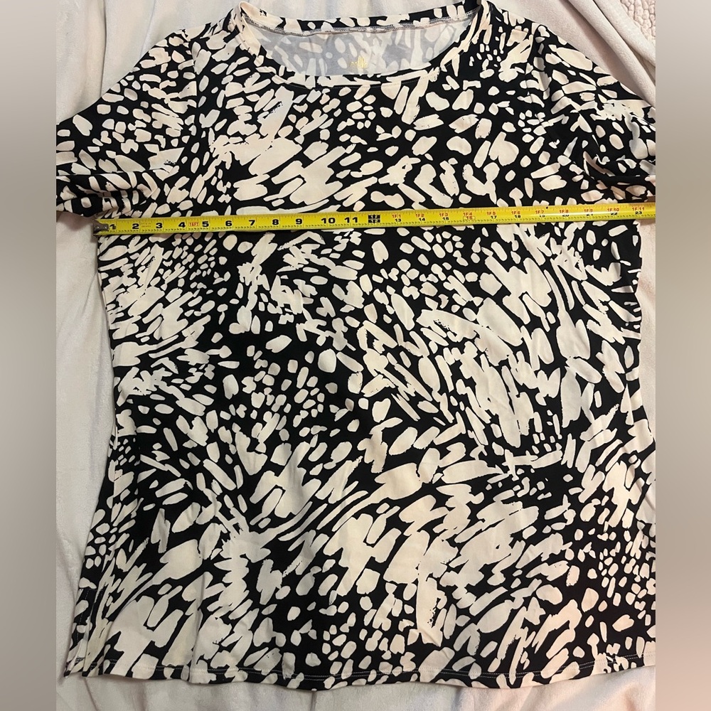 Belle by Kim Gravel Black and White Abstract Print 3/4 Sleeve Tunic Size L